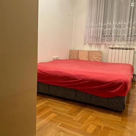 Istocno Apartman *